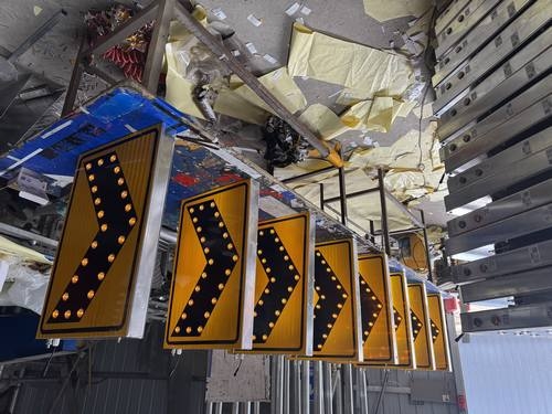 沈阳太阳能交通标牌的核心部件是电池,电池多久